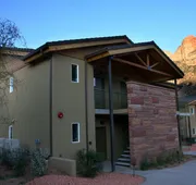 Driftwood Lodge hotel detail image 7