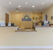 Days Inn by Wyndham Shenandoah hotel detail image 3