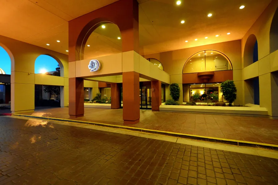 Doubletree by Hilton Newark - Fremont hotel detail image 6