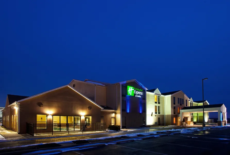 Holiday Inn Express Hotel & Suites Cleveland-Streetsboro by IHG hotel detail image 2