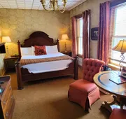 Altland House Inn and Suites hotel detail image 4