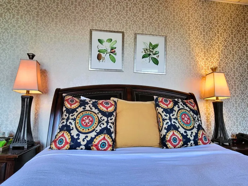 Altland House Inn and Suites hotel detail image 6