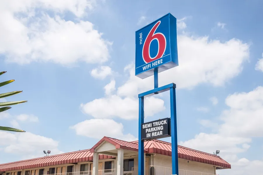 Motel 6 Mesquite, TX - Rodeo - Convention Ctr hotel detail image 2