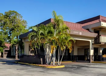 Red Roof Inn Ft. Myers hotel thumbnail 2