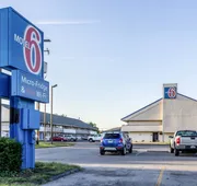 Motel 6 Grove City, OH hotel detail image 4
