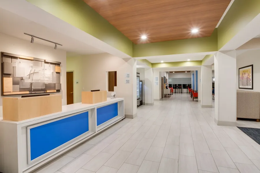 Holiday Inn Express Hotel & Suites Tampa-Fairgrounds-Casino by IHG hotel detail image 6