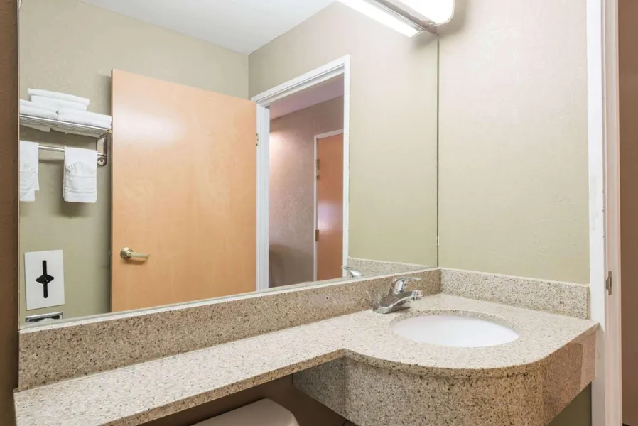 Microtel Inn & Suites by Wyndham West Chester hotel detail image 2