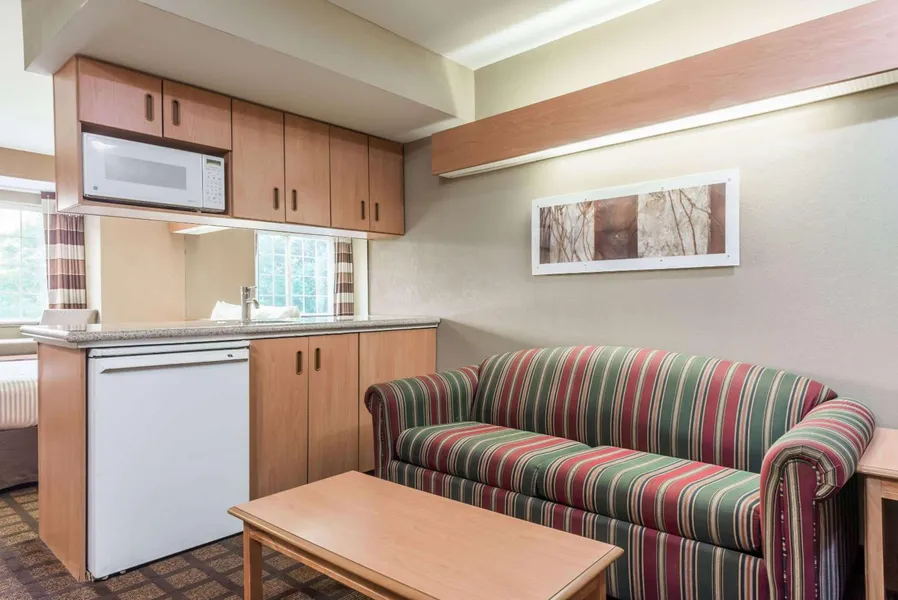 Microtel Inn & Suites by Wyndham West Chester hotel detail image 6