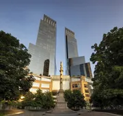 Mandarin Oriental, New York hotel detail image 3