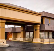 Quality Inn And Suites hotel detail image 3