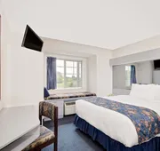 Microtel Inn & Suites by Wyndham Hagerstown by I-81 hotel detail image 3
