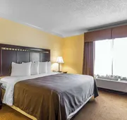 Quality Inn & Suites Bell Gardens - Los Angeles hotel detail image 7