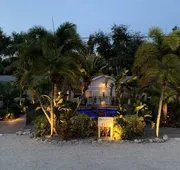 Twin Palms at Siesta hotel detail image 3