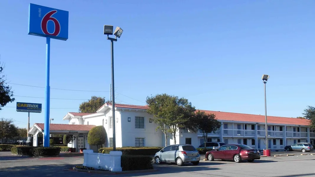 Motel 6 Garland, TX - Northeast Dallas hotel detail image 2