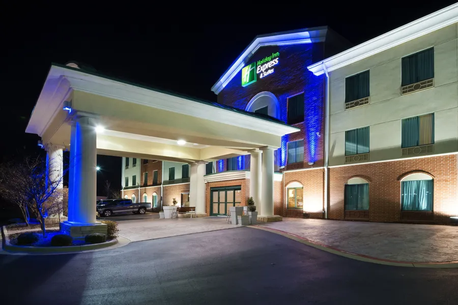 Holiday Inn Express & Suites Little Rock-West by IHG hotel detail image 2