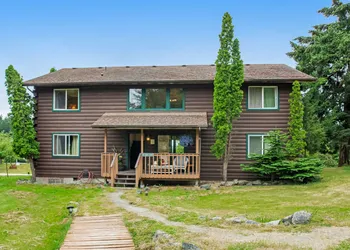 Deer Harbor Inn hotel thumbnail 4