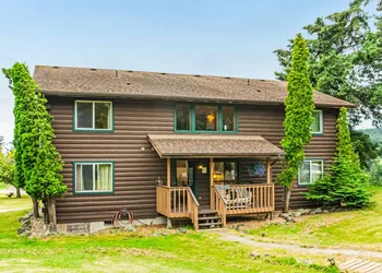 Deer Harbor Inn hotel thumbnail 5