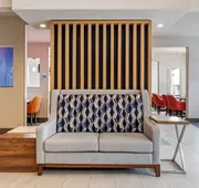 Holiday Inn Express Pittsburgh East - Mall Area by IHG hotel detail image 4