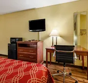 Econo Lodge Athens I-65 hotel detail image 5