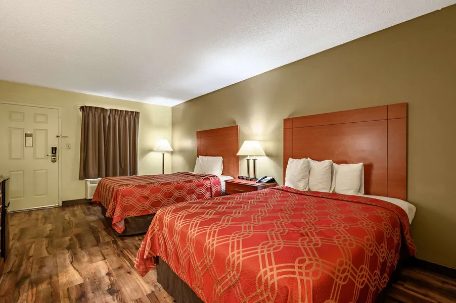 Econo Lodge Athens I-65 hotel detail image 6