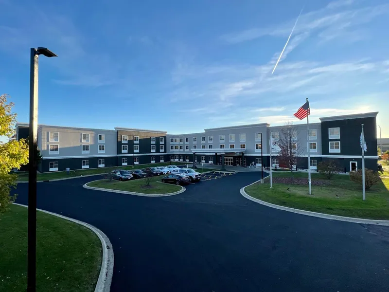 La Quinta Inn & Suites by Wyndham Bannockburn-Deerfield hotel detail image 2