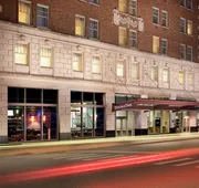 DoubleTree Suites by Hilton Hotel Detroit Downtown - Fort Shelby hotel detail image 4