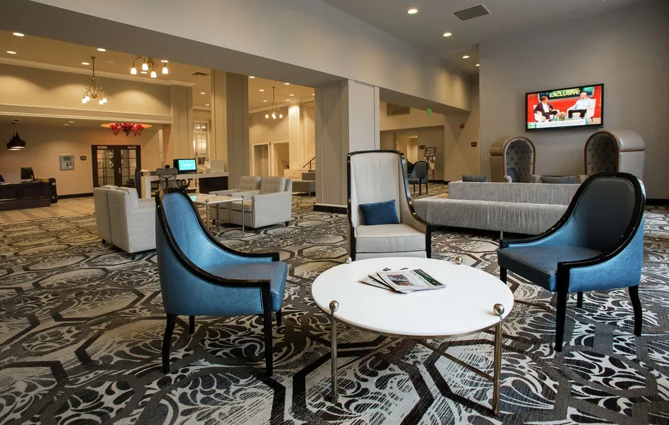 DoubleTree Suites by Hilton Hotel Detroit Downtown - Fort Shelby hotel detail image 6