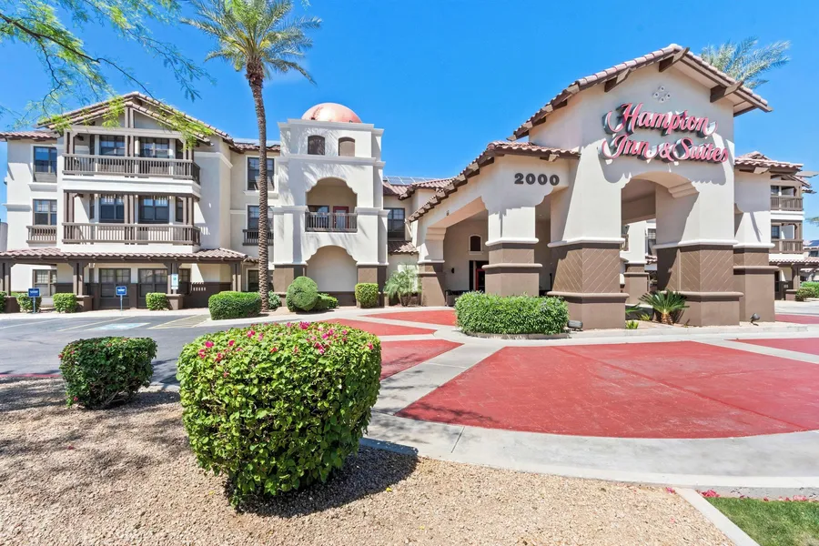 Hampton Inn & Suites Phoenix-Goodyear hotel detail image 2
