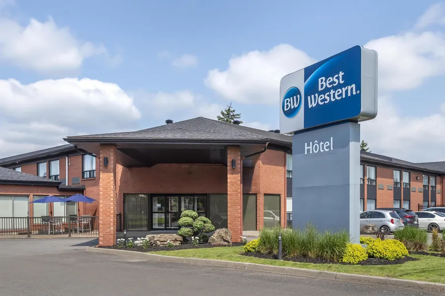Best Western Hotel Brossard hotel detail image 2