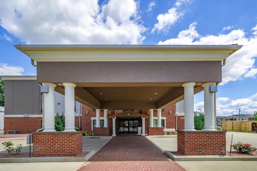 Holiday Inn Express Hotel & Suites South Bend by IHG hotel detail image 2