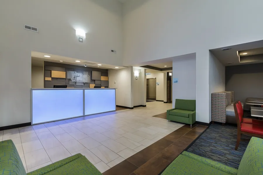 Holiday Inn Express Hotel & Suites South Bend by IHG hotel detail image 6