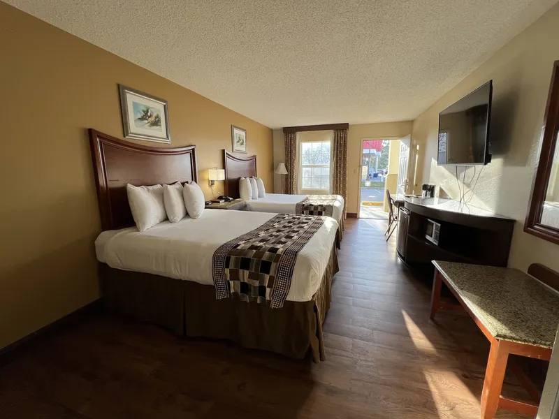 Atkinson inn and suites hotel detail image 6