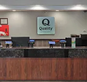 Quality Inn & Suites Vancouver North hotel detail image 4