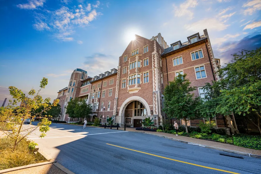 The Knight Center at Washington University hotel detail image 2