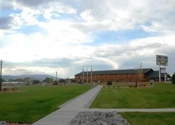 Beartooth Inn hotel thumbnail 4