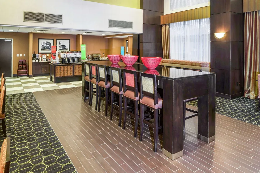 Hampton Inn & Suites Tulsa/Catoosa hotel detail image 6