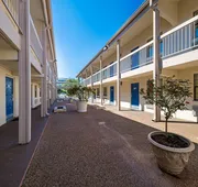 Motel 6 Dallas, TX - Farmers Branch hotel detail image 3