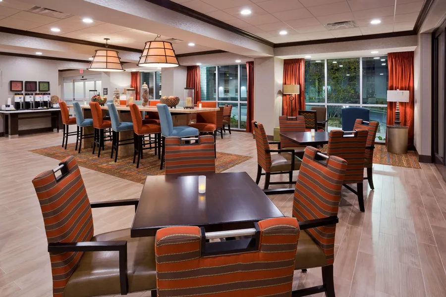 Hampton Inn Minneapolis Bloomington West hotel detail image 6