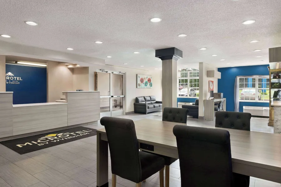 Microtel Inn & Suites by Wyndham Florence/Cincinnati Airport hotel detail image 6