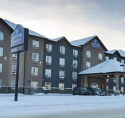 Lakeview Inns & Suites - Fort Nelson hotel detail image 4