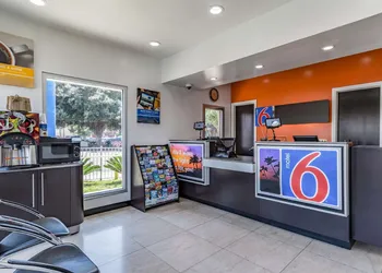 Motel 6 National City CA hotel thumbnail 3