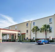 Econo Lodge Valdosta Mall Area hotel detail image 4