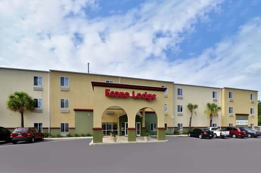 Econo Lodge Valdosta Mall Area hotel detail image 6