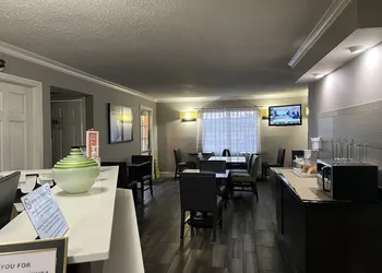 La Quinta Inn & Suites by Wyndham Wichita Falls Airport Area hotel thumbnail 4