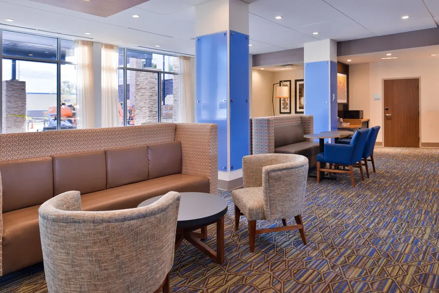 Holiday Inn Express & Suites Mall of America - MSP Airport by IHG hotel detail image 6