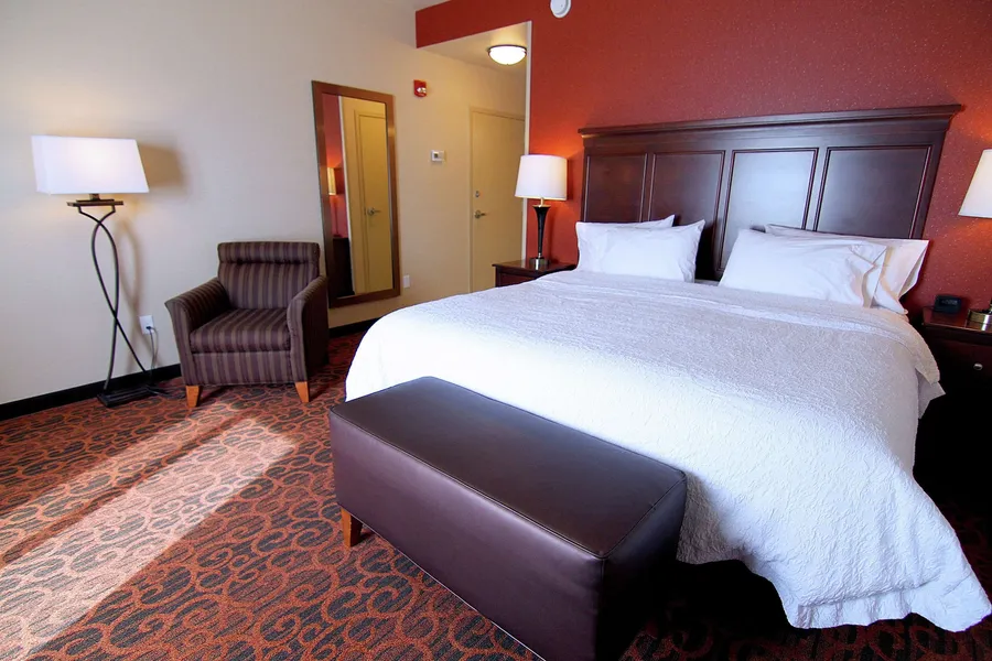 Hampton Inn & Suites Grand Forks hotel detail image 6