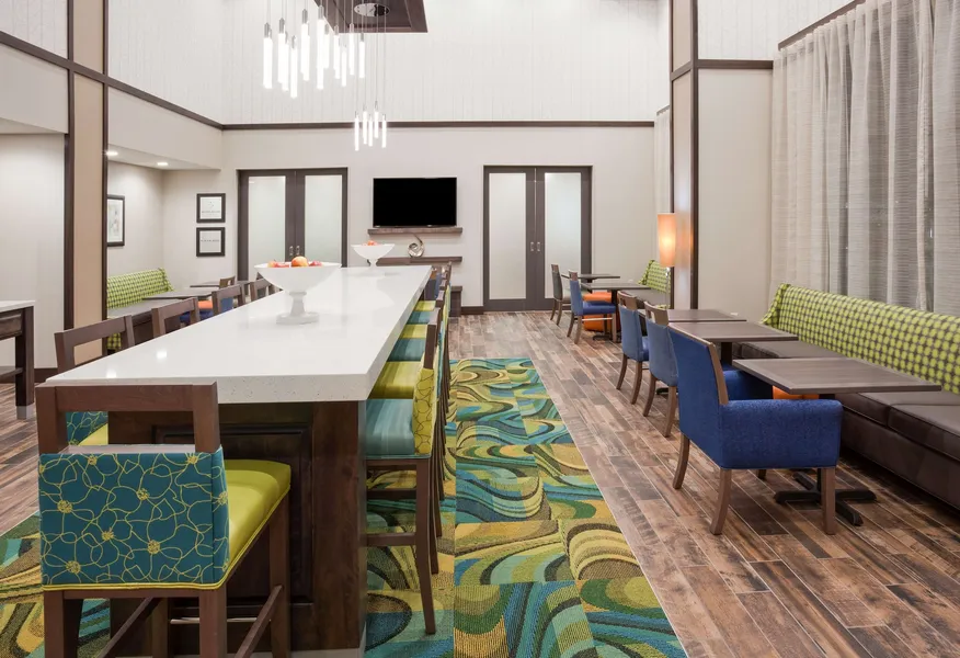 Hampton Inn & Suites Sioux City South hotel detail image 6