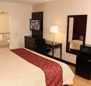 Red Roof Inn PLUS+ Philadelphia Airport hotel detail image 4