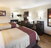 Red Roof Inn PLUS+ Philadelphia Airport hotel detail image 7