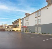 Super 8 by Wyndham Chattanooga East/Hamilton Place hotel detail image 4